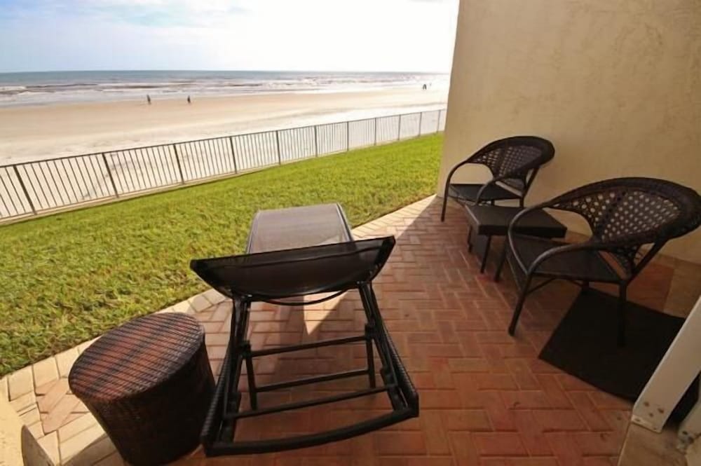 Sea Coast Gardens III 2 Bedroom Condo by Great Ocean Condos