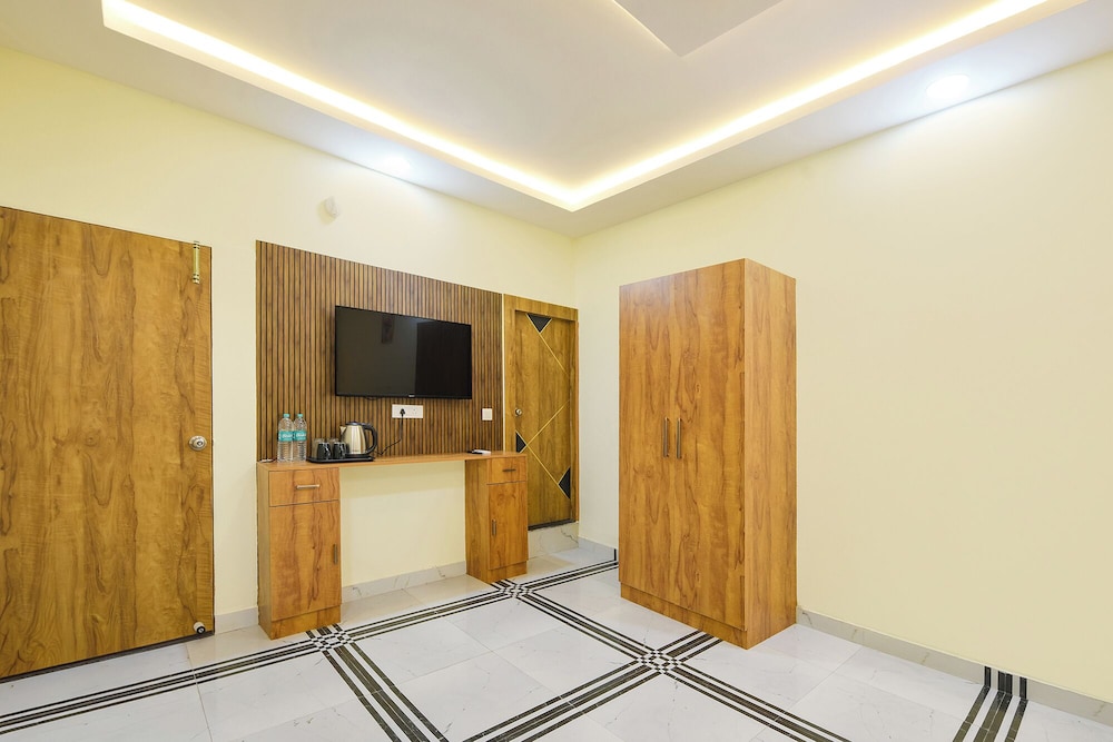Fabhotel Rubicon