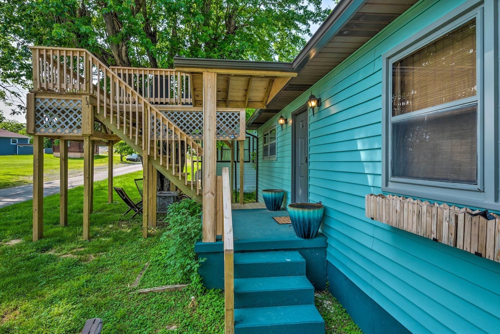Lake Cumberland Eclectic Retreat: Fire Pit + Views view 4