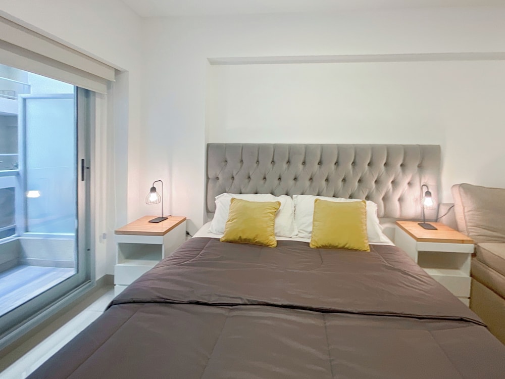 Ayres Suites Moreno