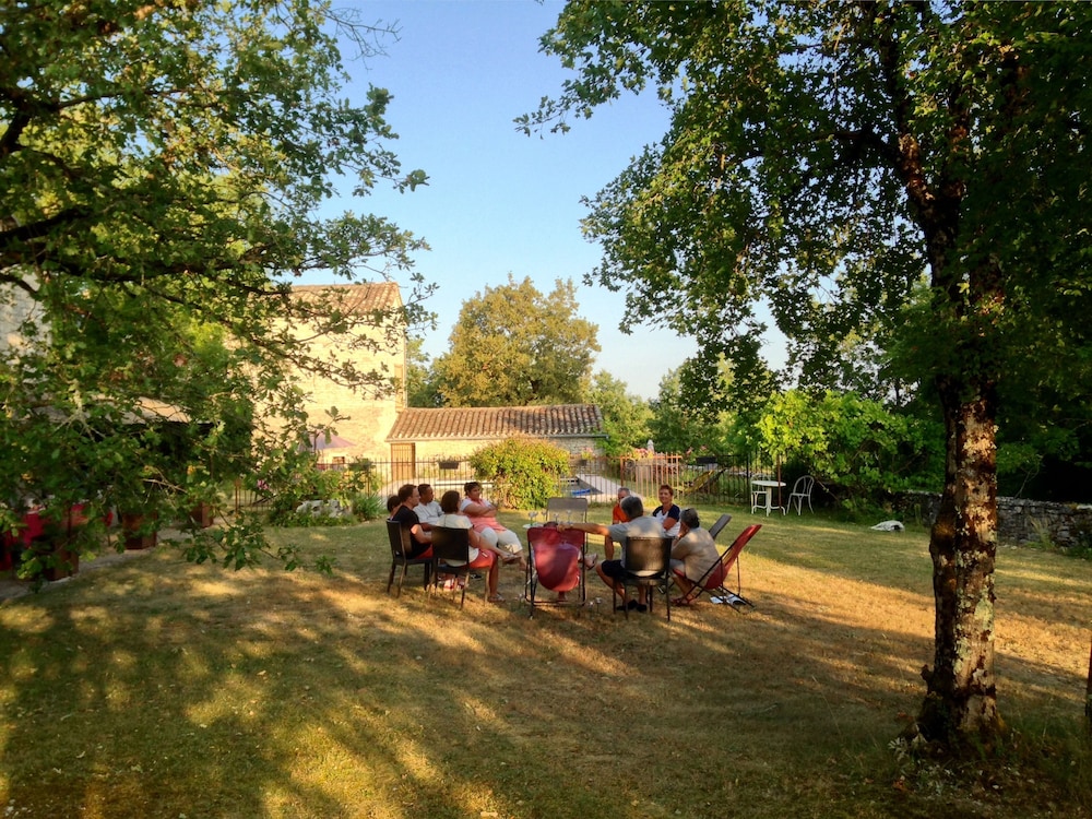 Chambres & Table d'Hôtes La Vayssade