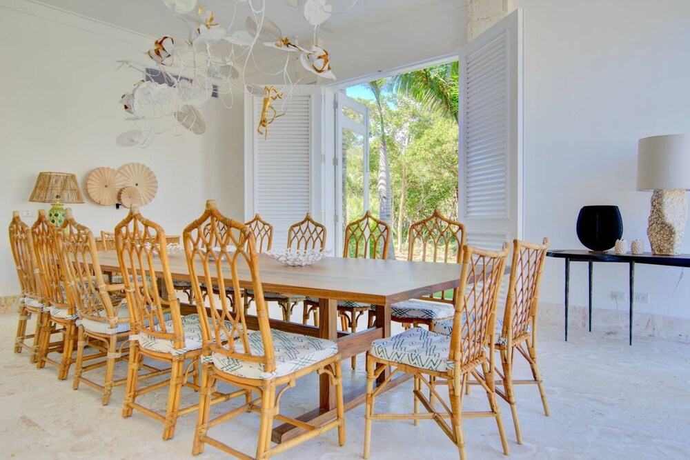 Villa Alta Gracia w Private Pool Designer Decor