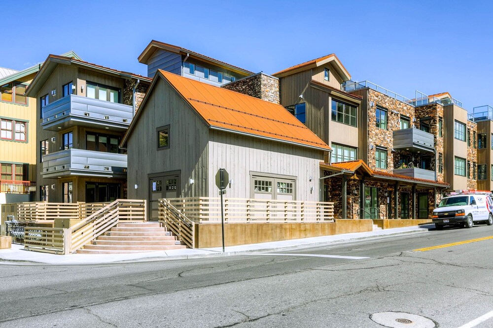 Rio Grande 203 & 204 6 Bedroom Condo by RedAwning