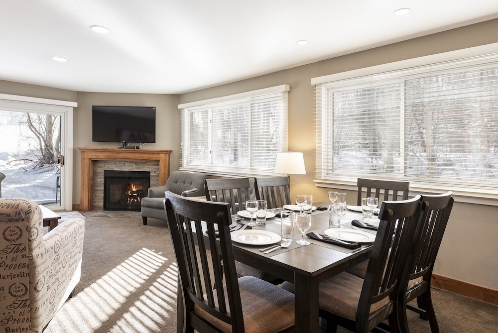 Park City Ski Resort - Snow Flower Vacation Homes