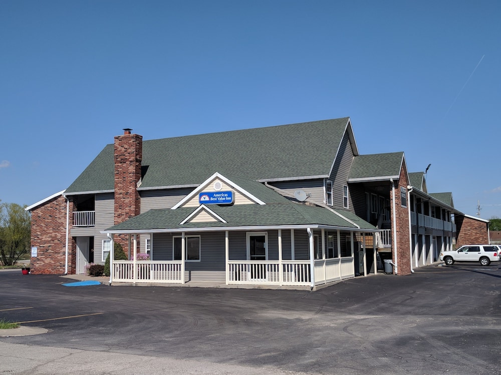 Kansas City Vacations - Americas Best Value Inn Grain Valley at I-70 - Property Image 1