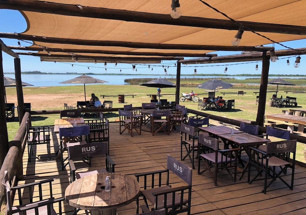 REFUGIO Natural Glamping