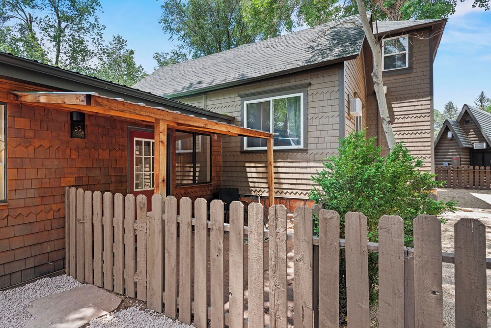 Timber Lodge Cabins 32