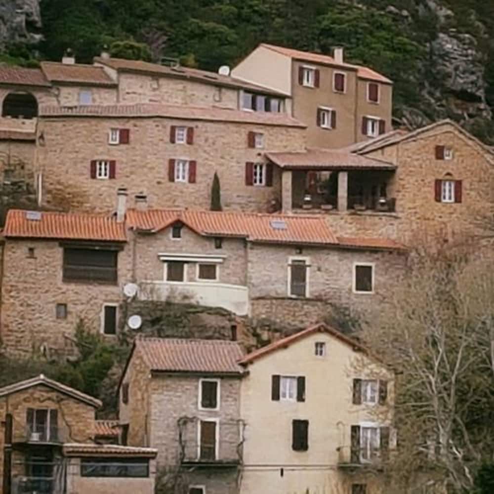 LA TERRASSE DE PEYRE