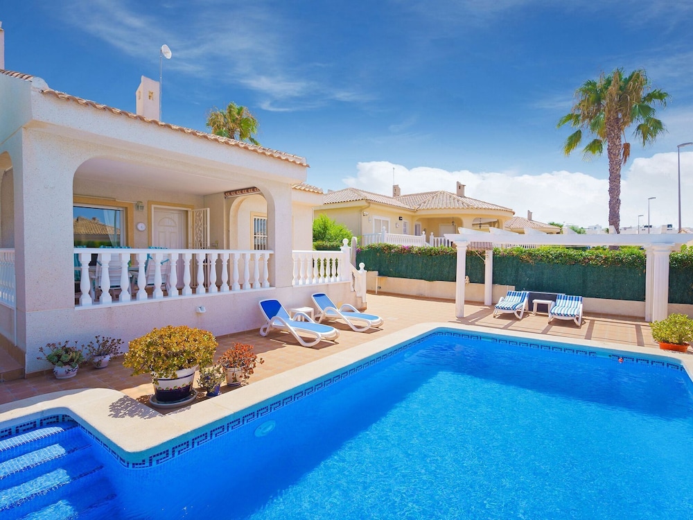 Modern Villa in Benijófar With Private Pool photo 3