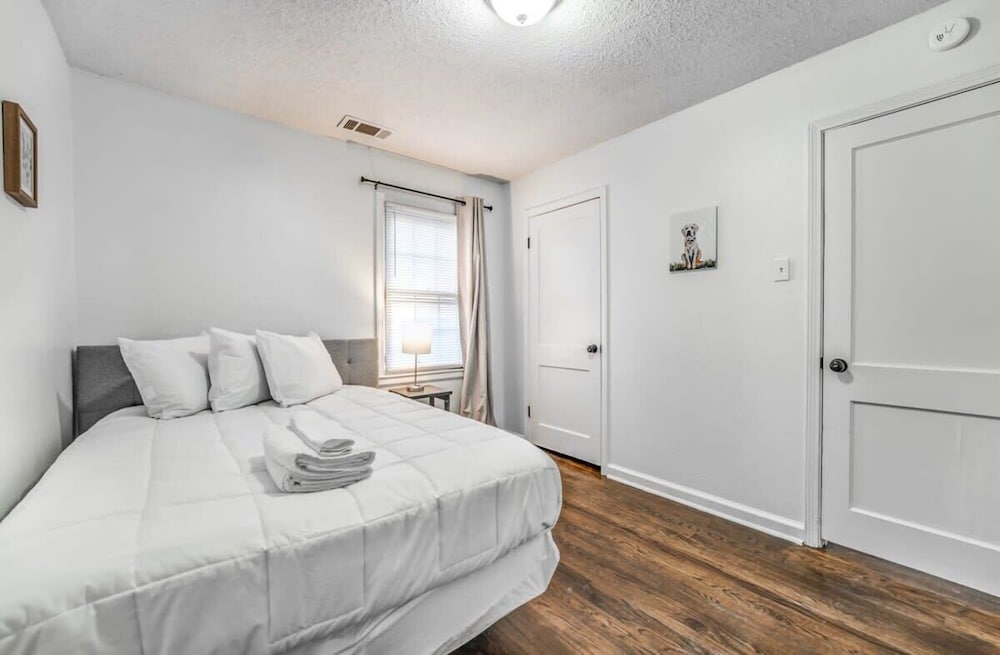 Parnassus Cottage