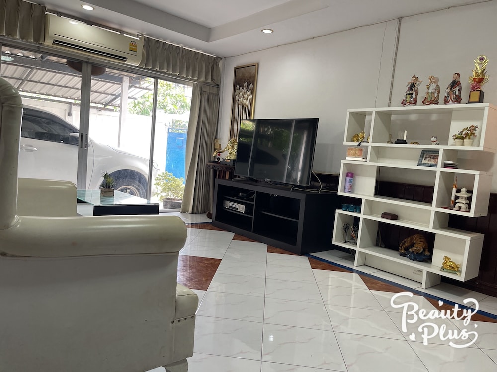Home rama4 near bts thong lor