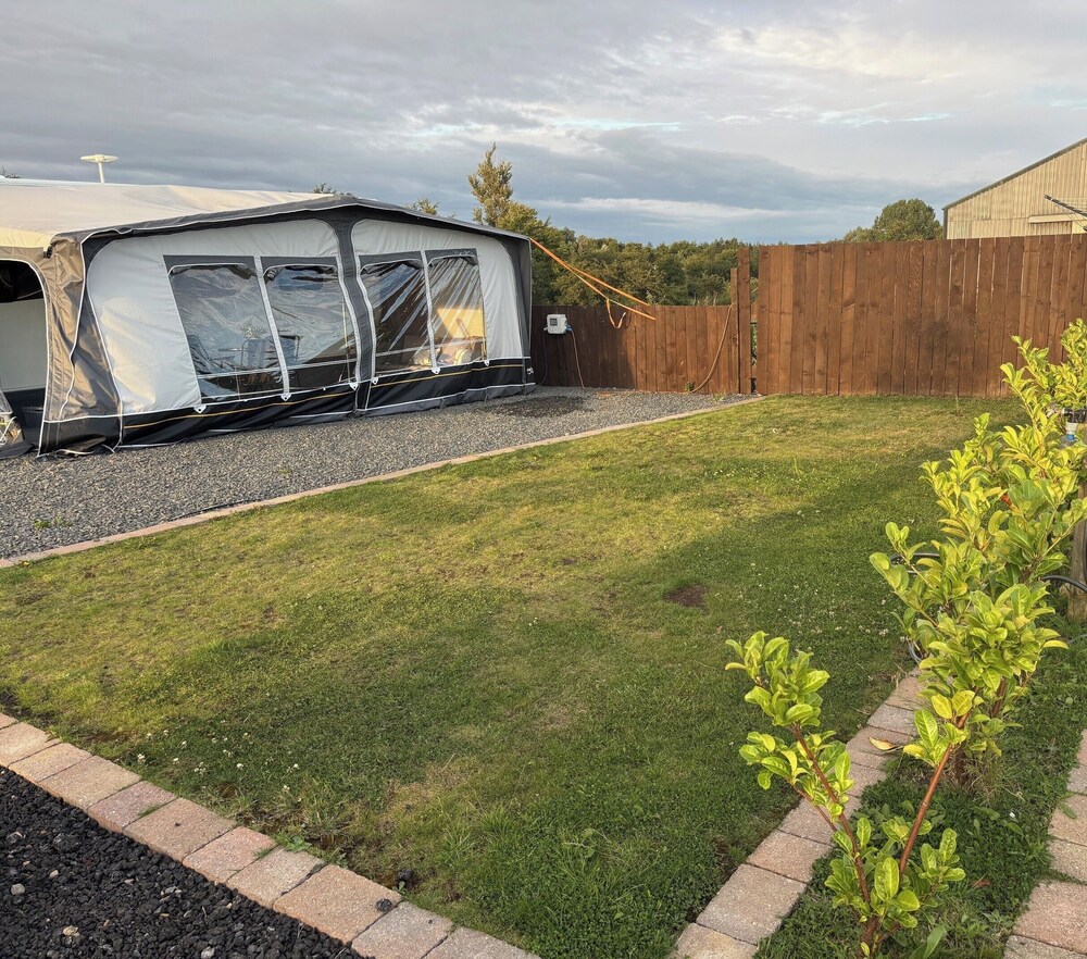 4 Guests - Pet Friendly - Durham Caravan Retreat