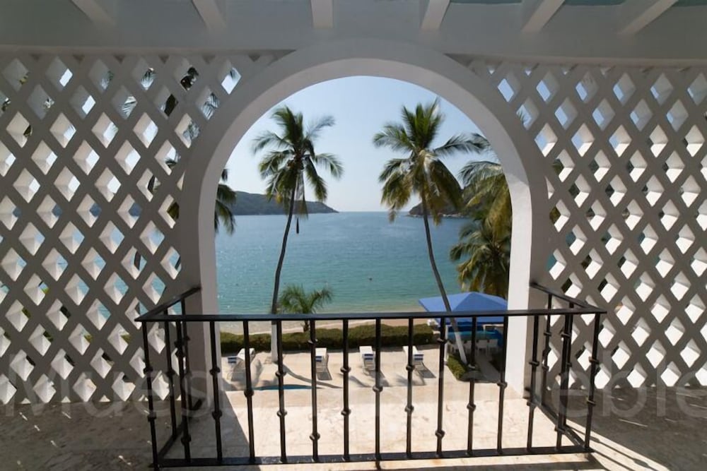 Exclusiva Villa Aldila frente al mar en Acapulco