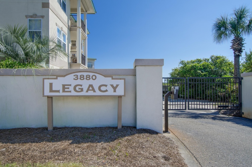 Legacy 505- Pearl by the Sea