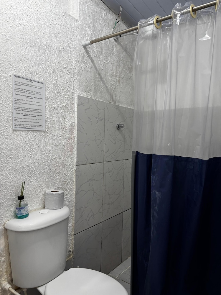 Primos Hostel & House