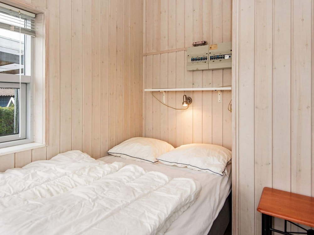 4 Person Holiday Home in Ronde
