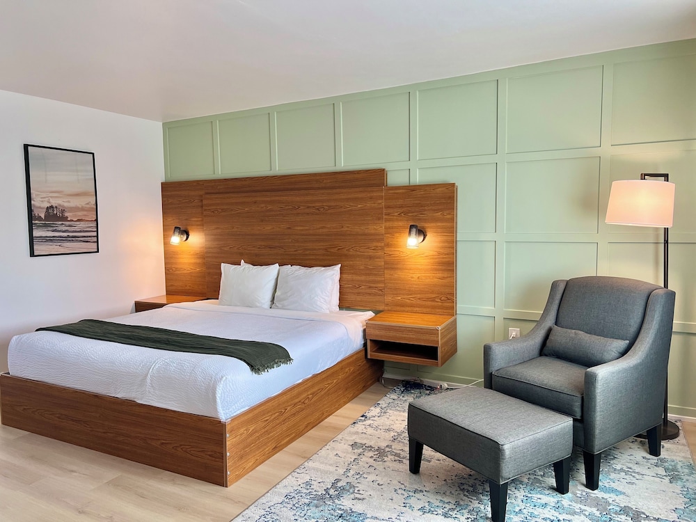 Ucluelet Wildwood Inn