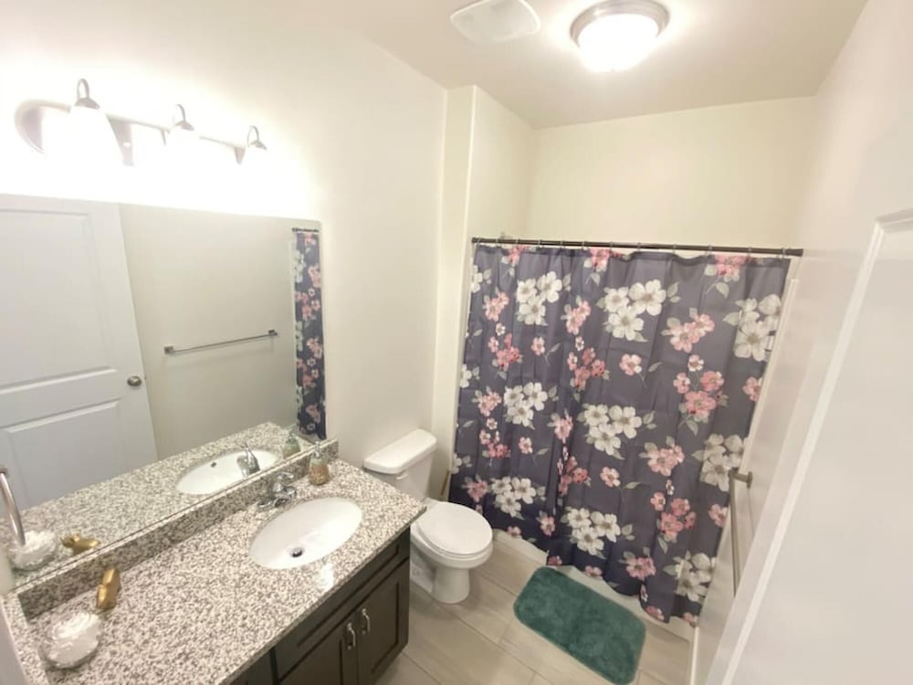 2 Condos Next to Each Other Perfect for Groups view 3