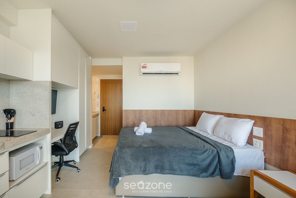 Stay With Style and Convenience in Salvador LIV