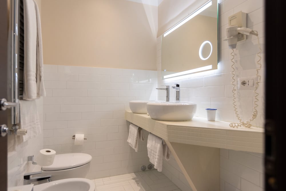 Relais Piazza Del Popolo - Aminta Collection Luxury Rooms