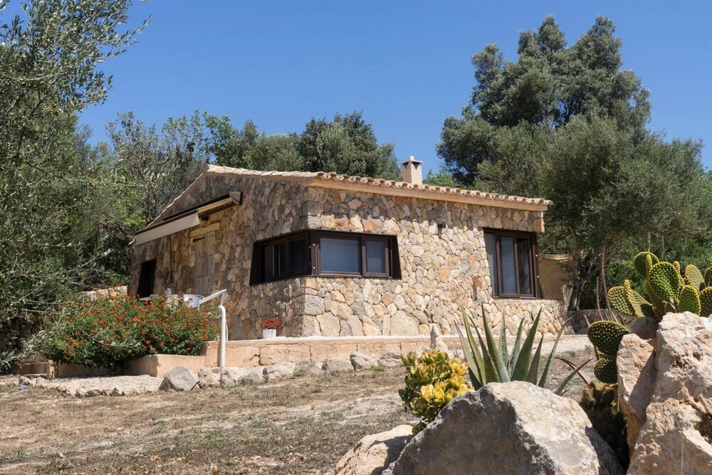 Lovely Family Small Groups Villa Close To Sa Rapita Beach photo 3