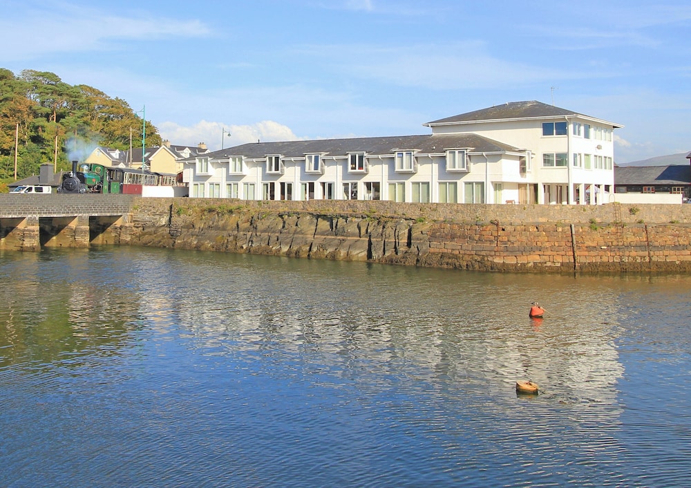 Glaslyn Retreat