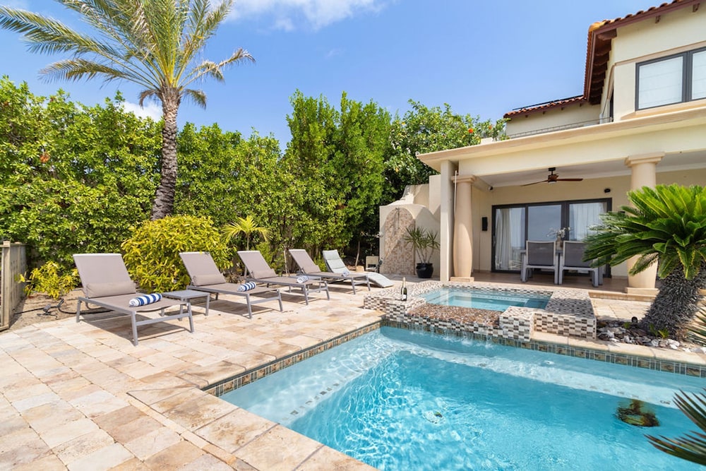 Exclusive Golf Villa Close 2 Beach Private Pool