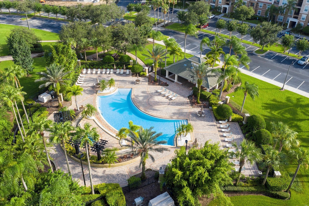 Magnificent 2 Bedroom Apartment Vista Cay Resort 107