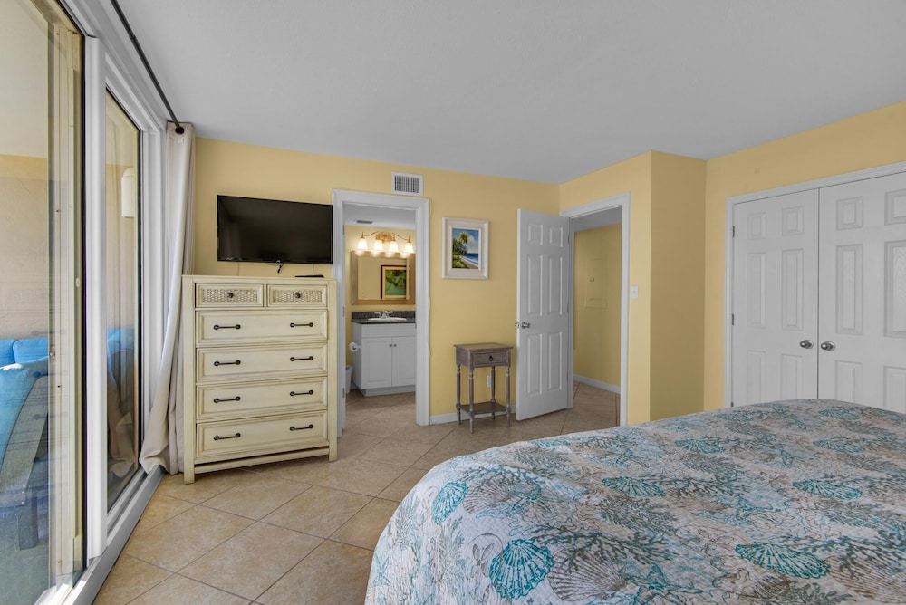 Starboard Village 412 view 4