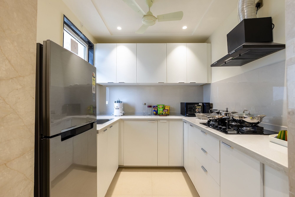 FabHotel Exotica Avenue Apartments