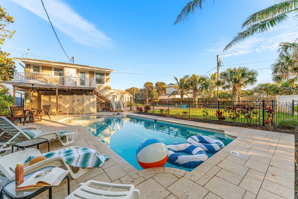3435 S Highway A1A