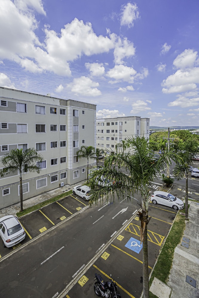 Confort vel Apartamento com Wi-fi pet Friendly