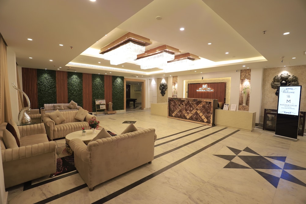 Lobby & Reception