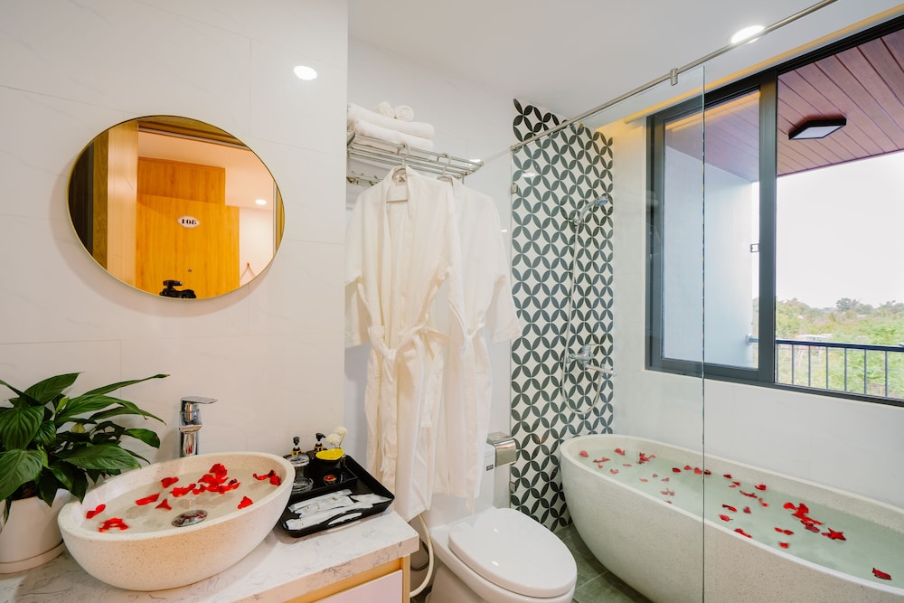 Hoi An Vacations - LaSanta Villa - Property Image 3