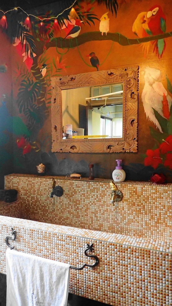 Hotel Hibiscus - Hostel
