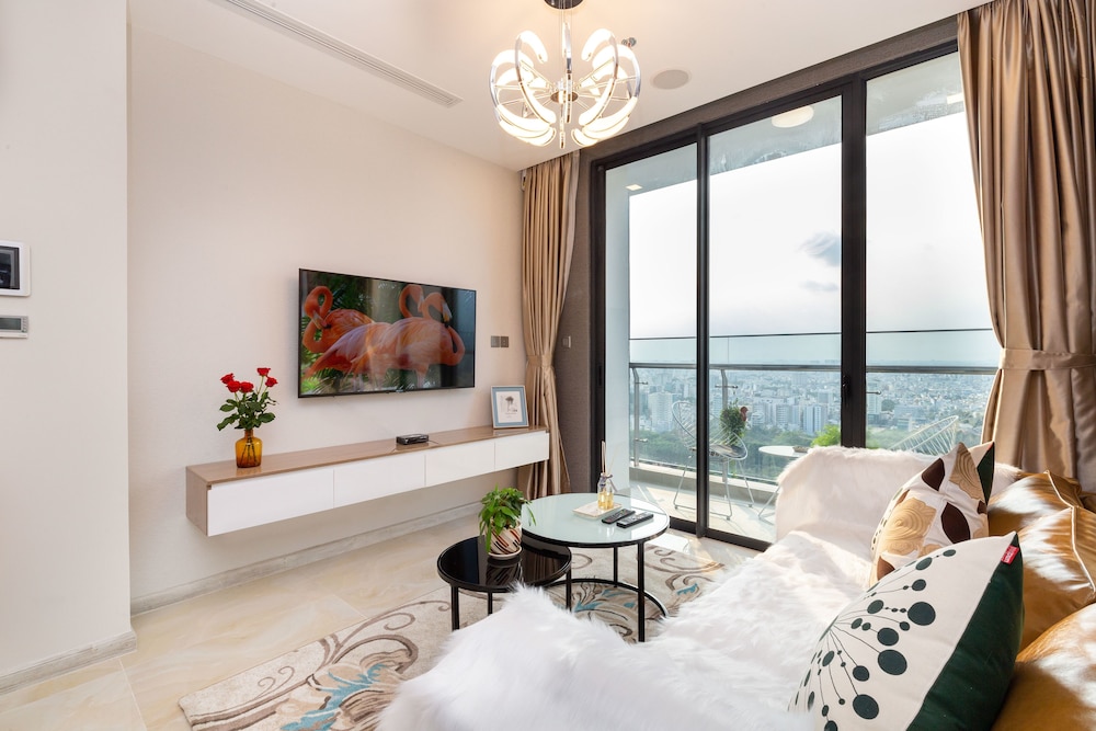 Saigon House Vinhomes Golden River