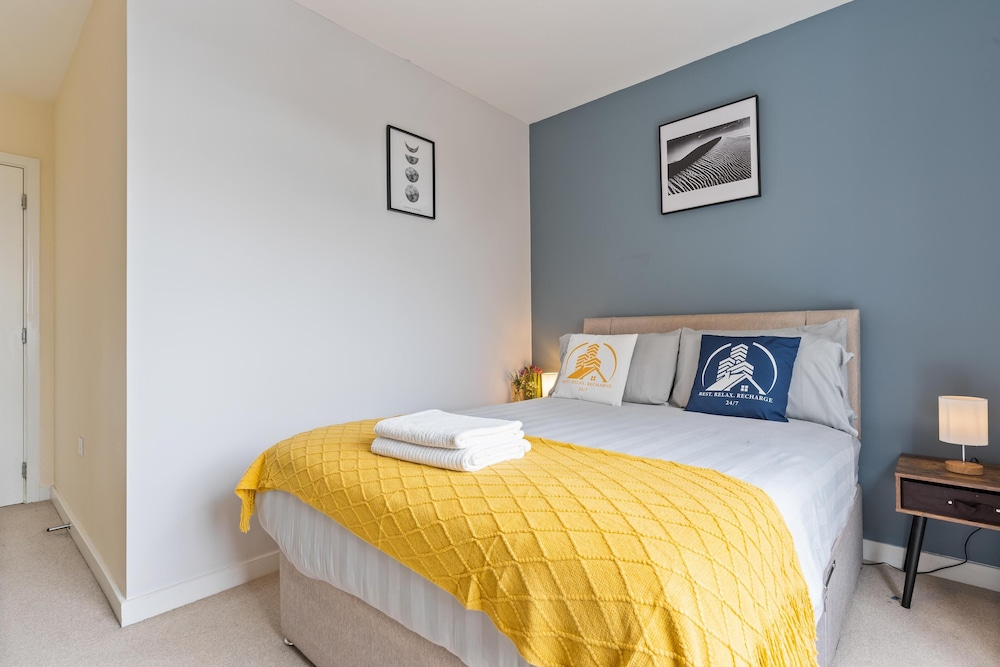 Tranquil Telford Retreat With 2 Bedrooms