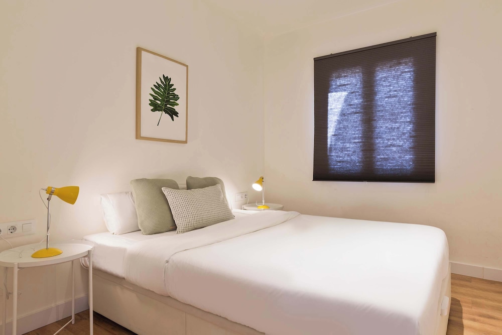 Urban Chill Apartments By Olala Homes