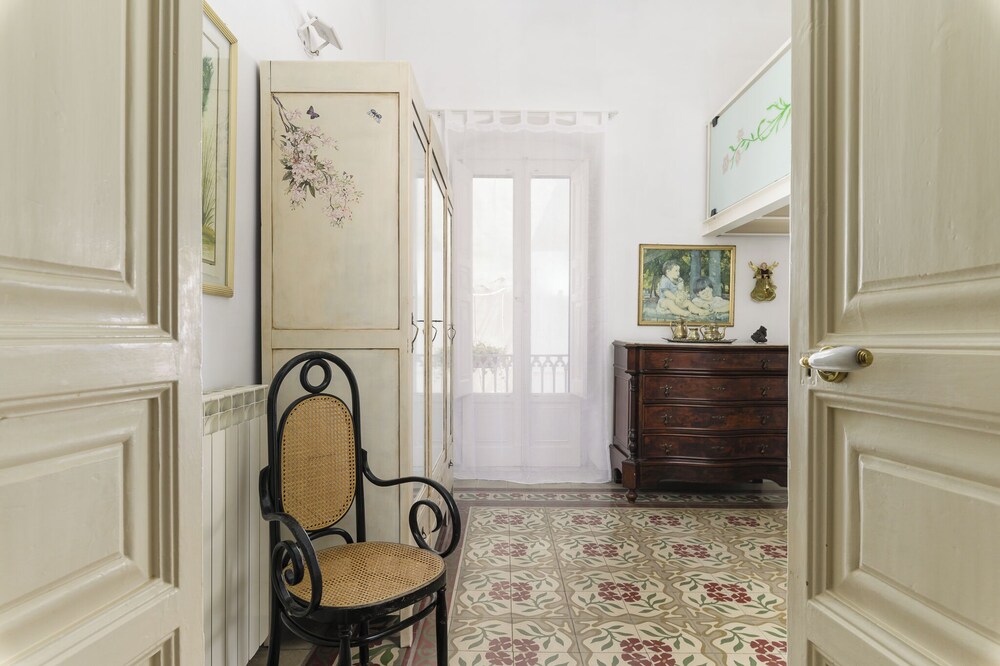 Appartamento Vintage con Balcone