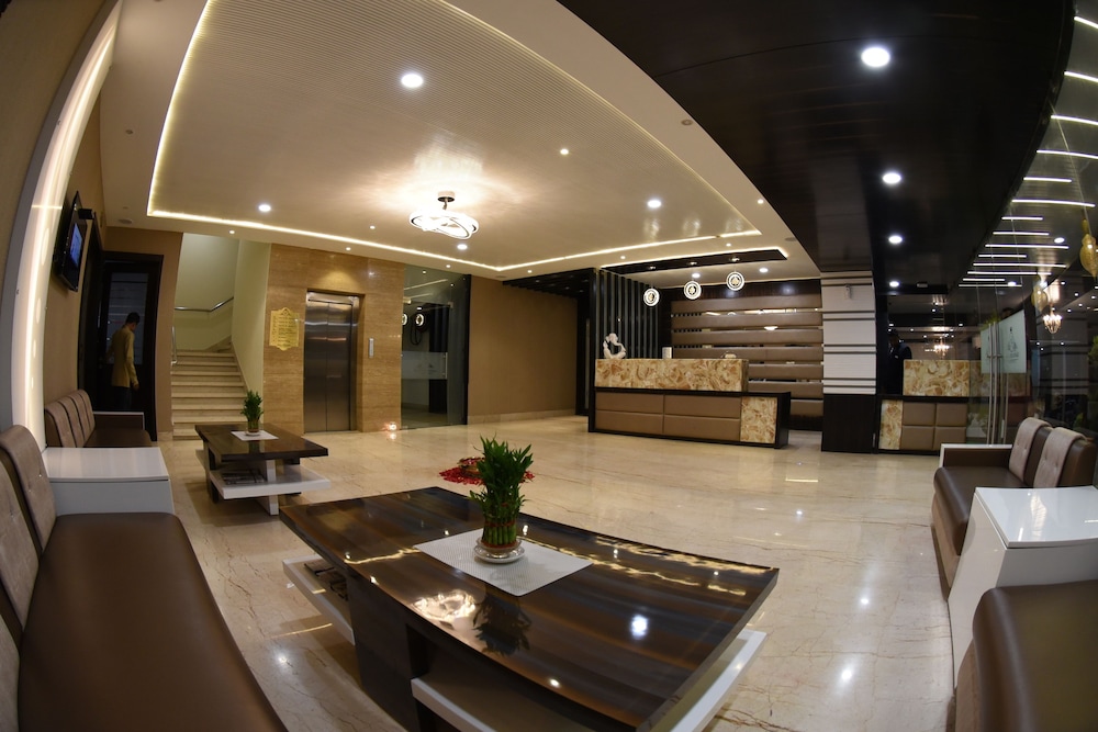 Hotel Grand Rajputana