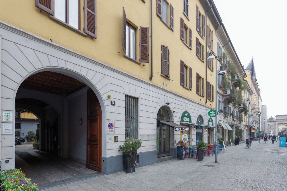 Brera Apartments in Garibaldi