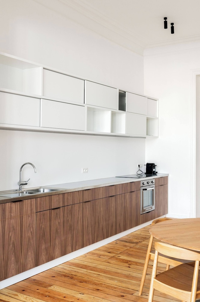 Self Check in Brussels Apartment for 2 in Heart of Trendy Saint-gilles