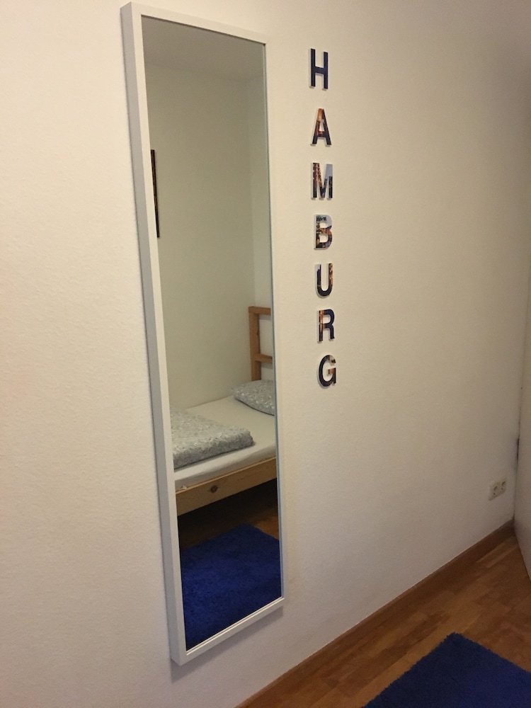 Basement Hamburg - Hostel