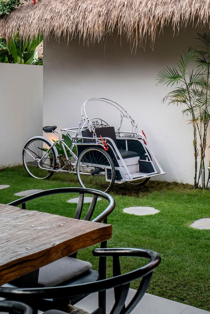 House of Bagera by Alfred in Bali - Tropical Family Dream Villa in Seminyak Oberoi Beach Bali
