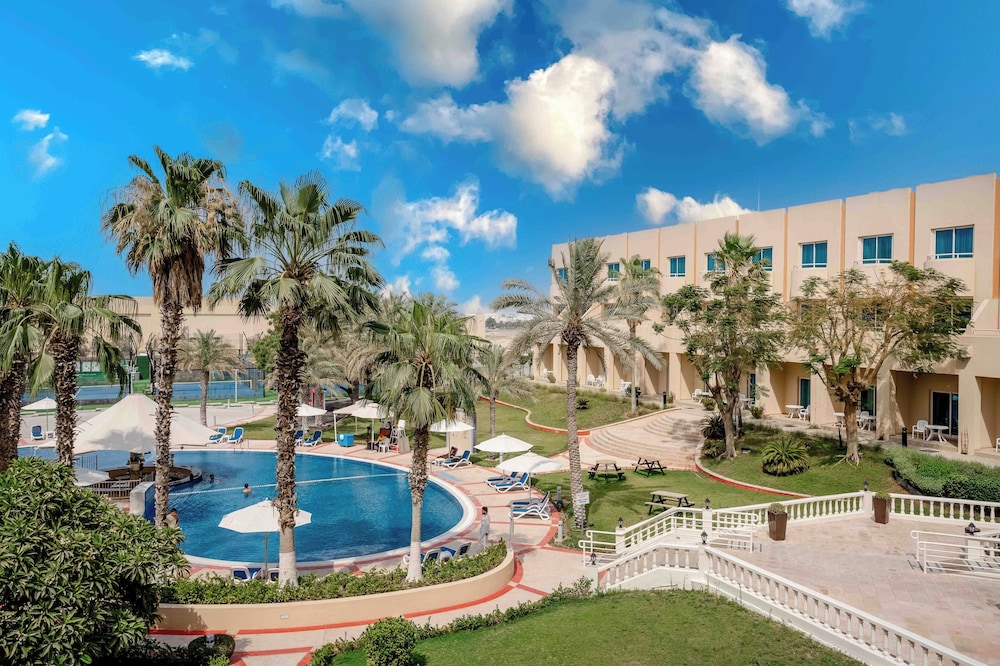 Abu Dhabi Vacations - Metropolitan Al Mafraq Hotel - Property Image 41