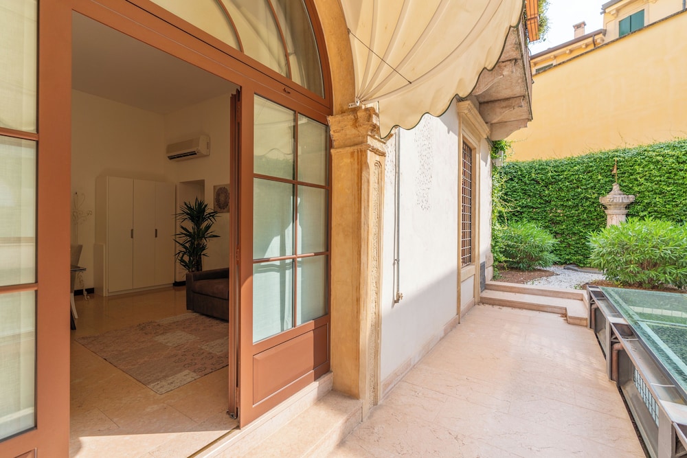 Residenza Lugo