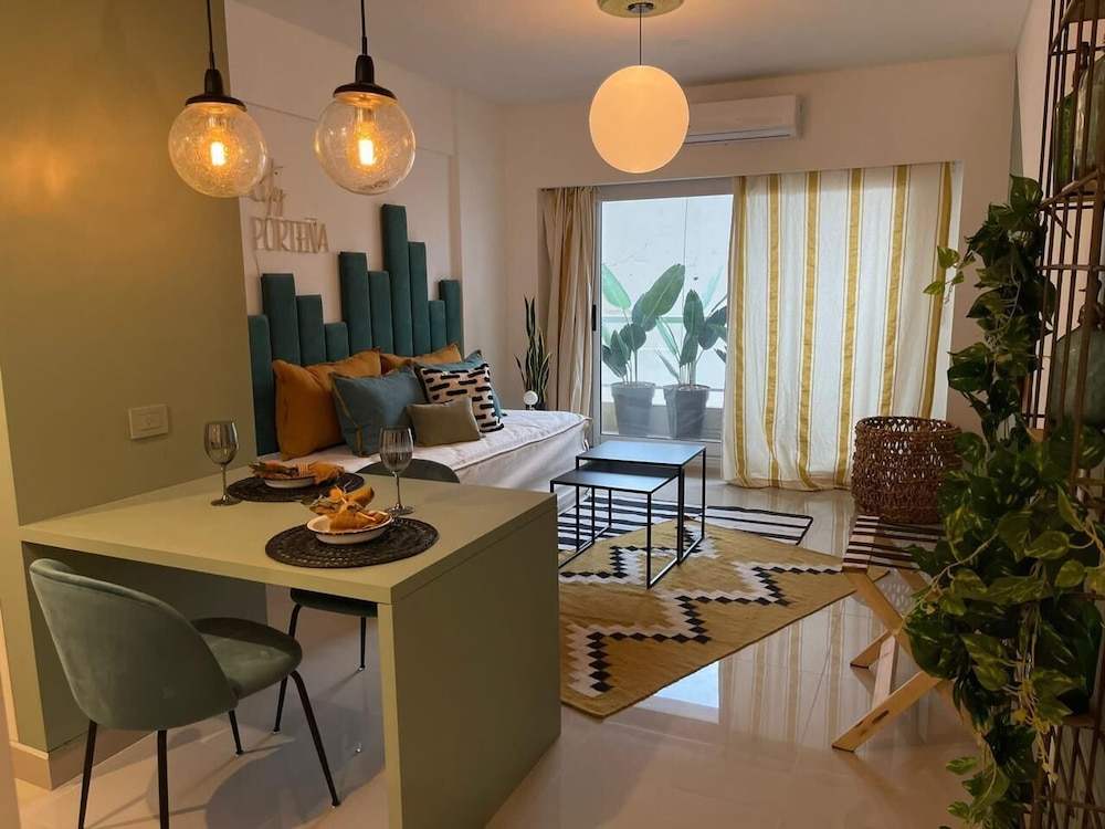 Ayres Suites Moreno