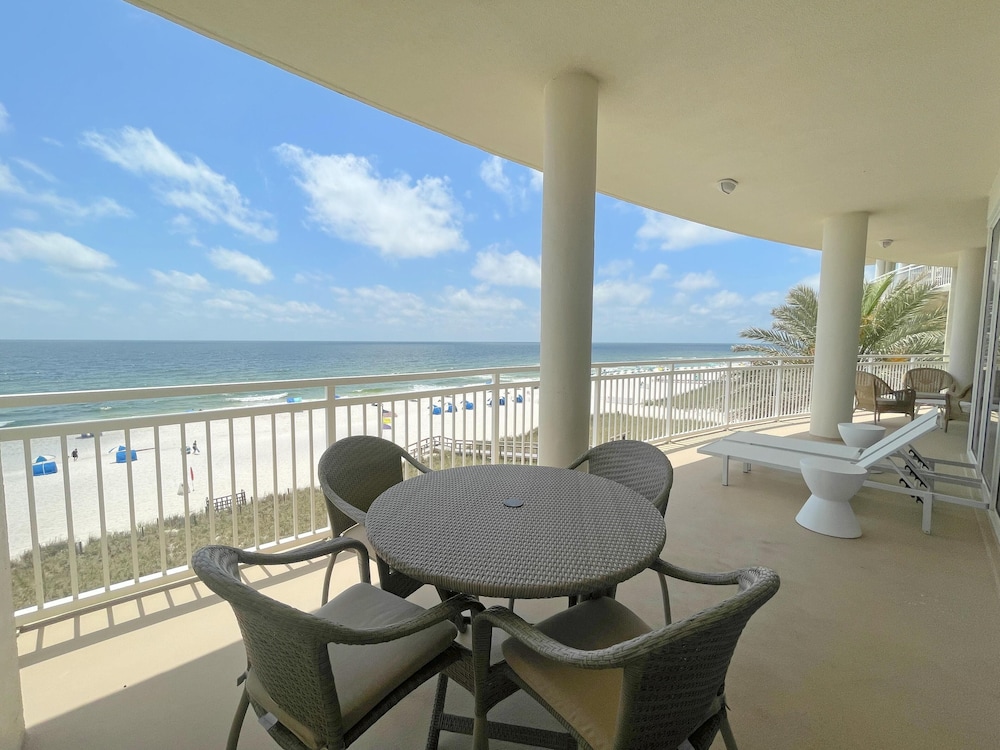 La Playa 302