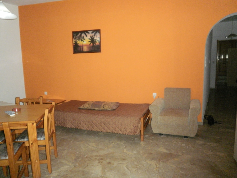 Cretasun Apartments photo 3