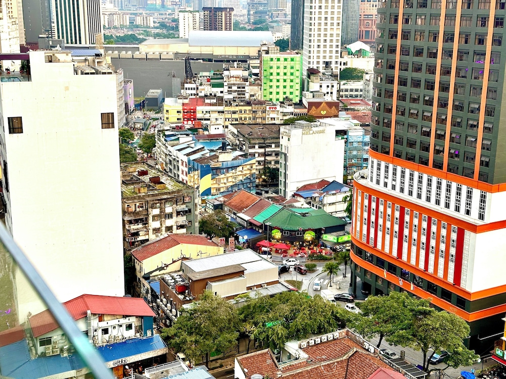 One Bukit Ceylon by Roomy